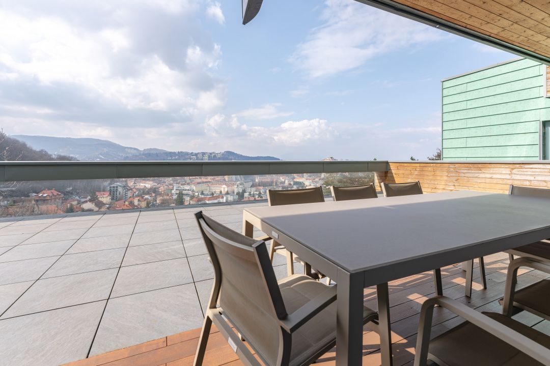 Penthouse Spectaculos | Jacuzzi | Vedere Panoramică | 4 Camere – fotografia 8 din 27