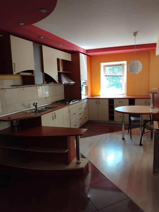 Apartament cu 3 camere, 80 mp utili și 2 balcoane – Plopilor – fotografia 4 din 12