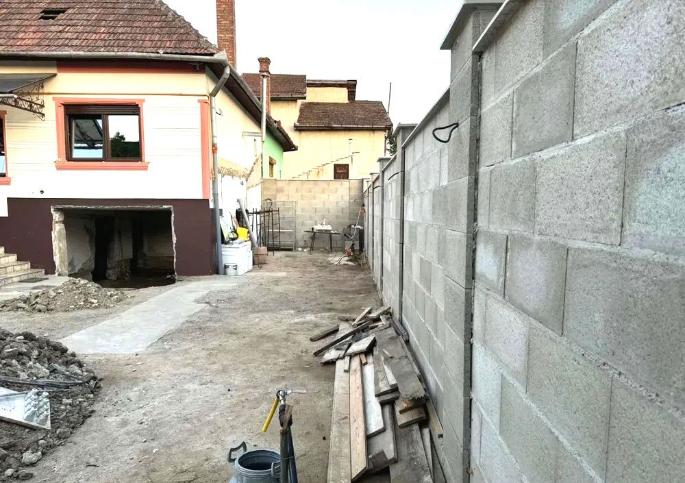 CASA 4 CAMERE I DE VANZARE I CENTRU I 120 MP I POZITIE FOARTE BUNA I – fotografia 4 din 8