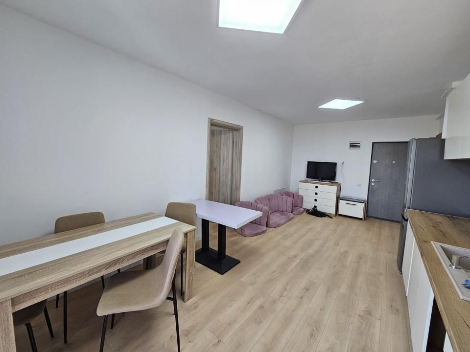 Apartament modern de inchiriat, 2 camere, parcare subterana, zona Eroilor! – fotografia 2 din 8