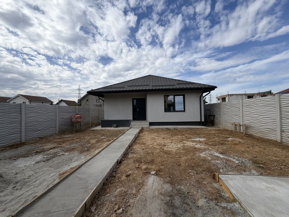 Casa parter, 96,93mp utili, teren 498mp, Preajba , zona Capsunarie – fotografia 2 din 14