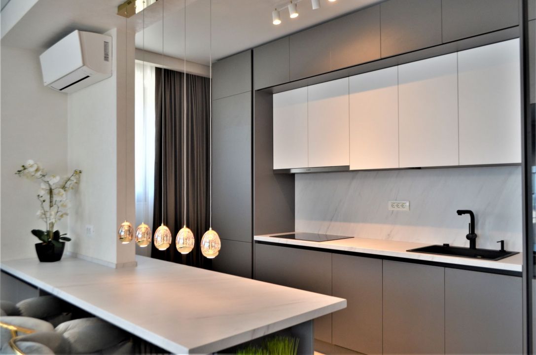 Apartament 2 camere lux de vanzare in Tomis Plus – fotografia 9 din 30