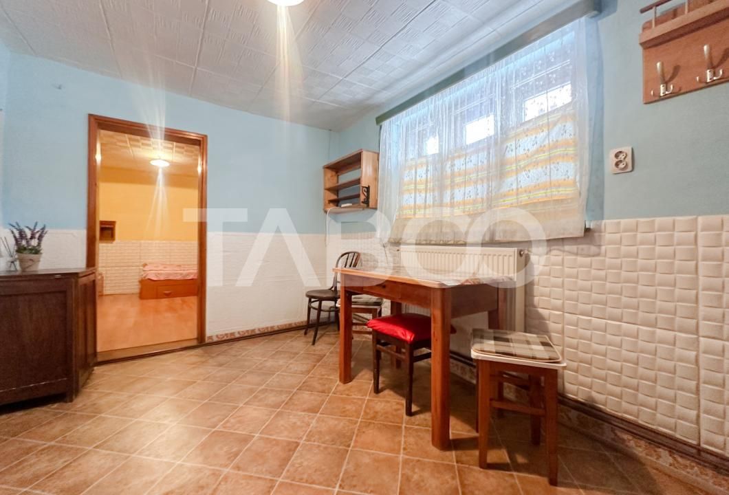 Casa individuala de vanzare cu posibilitate mansardare – fotografia 1 din 7