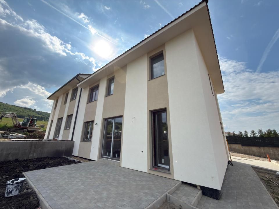Duplex cu View Panoramic | Standard NZEB | Acces Facil | Chinteni – fotografia 8 din 10