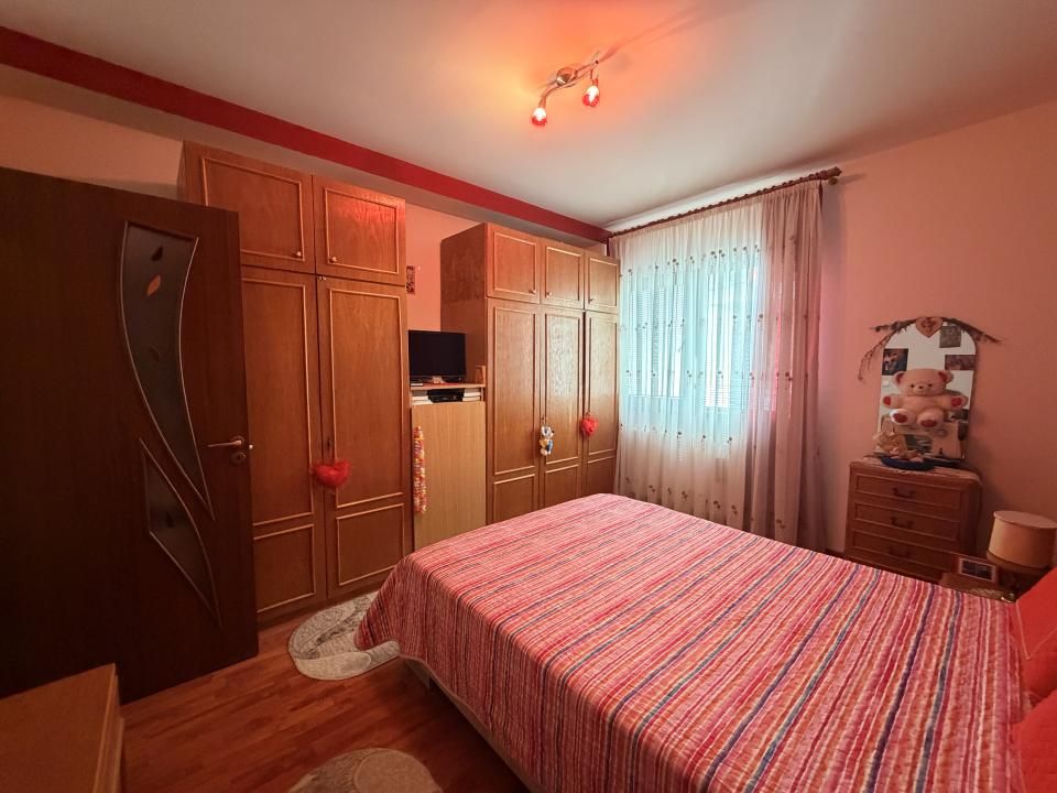 Apartament 2 camere, decomandat, 50 mp utili, etaj 2, loc de parcare - Giroc – fotografia 3 din 14