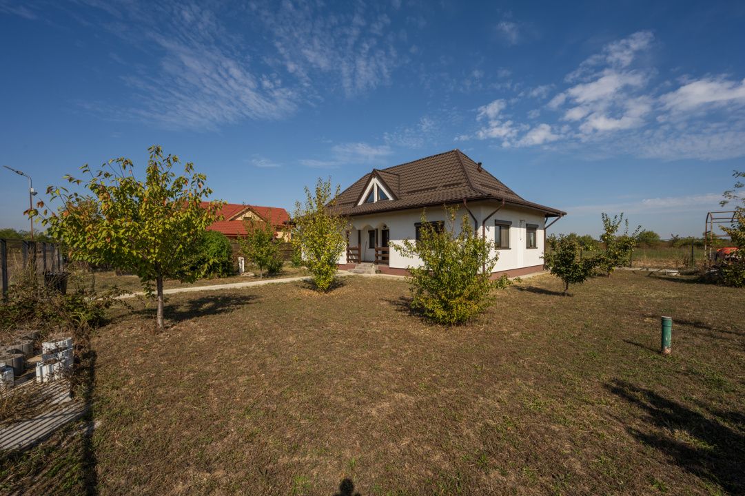 TARTASESTI, VILA INDIVIDUALA 140 MP, LOT 600 MP! – fotografia 2 din 28