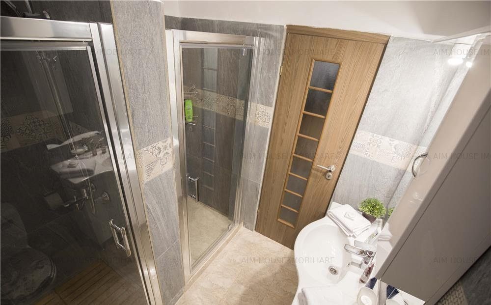 Unirii-Centru Vechi-Ap. 4 camere-bloc fara bulina. – fotografia 3 din 8