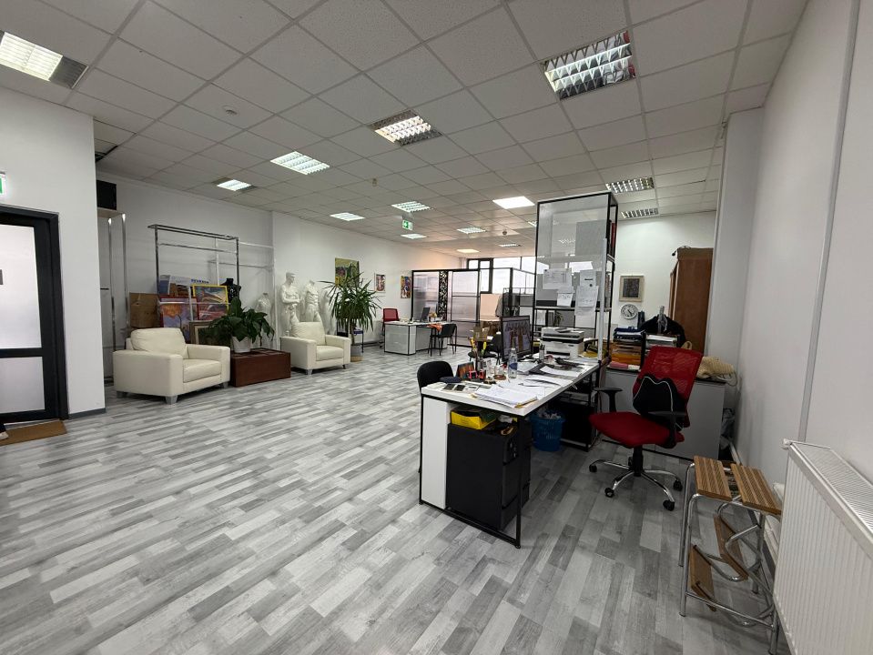 CLADIRE DE BIROURI SI SPATIU COMERCIAL FLEXIBIL, PLOIESTI, - RANDAMENT EXCELENT – fotografia 11 din 18