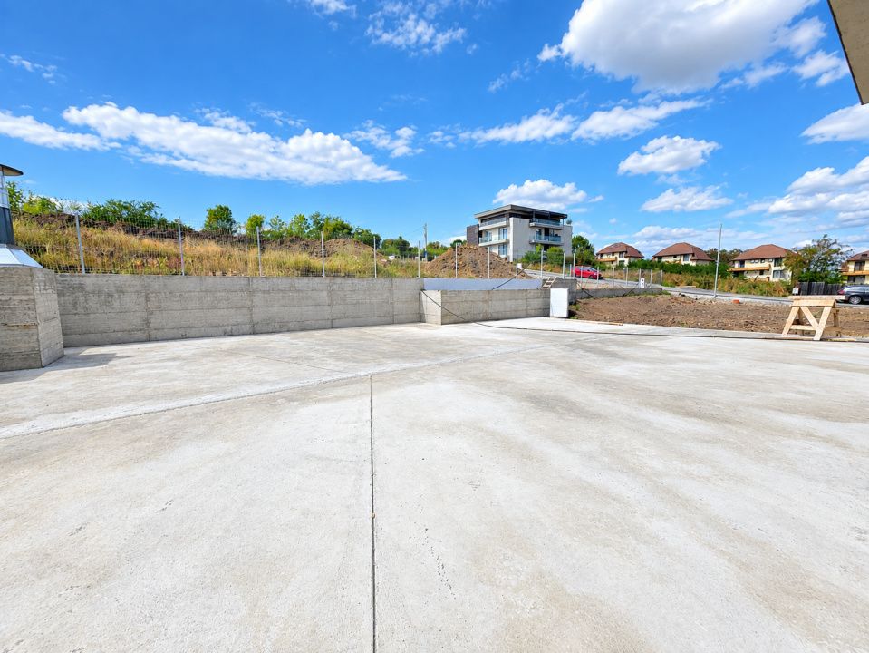 Spațiu comercial 177 mp + terasă 100 mp | Alimentație publică | 4 parcări | – fotografia 5 din 7