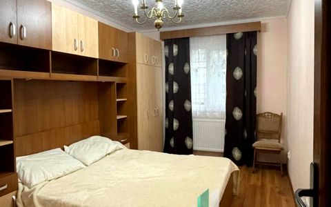 3 CAMERE | 2 DORMITOARE | BALCON | PARCARE | PETROM BACIU–STR.GALAXIEI