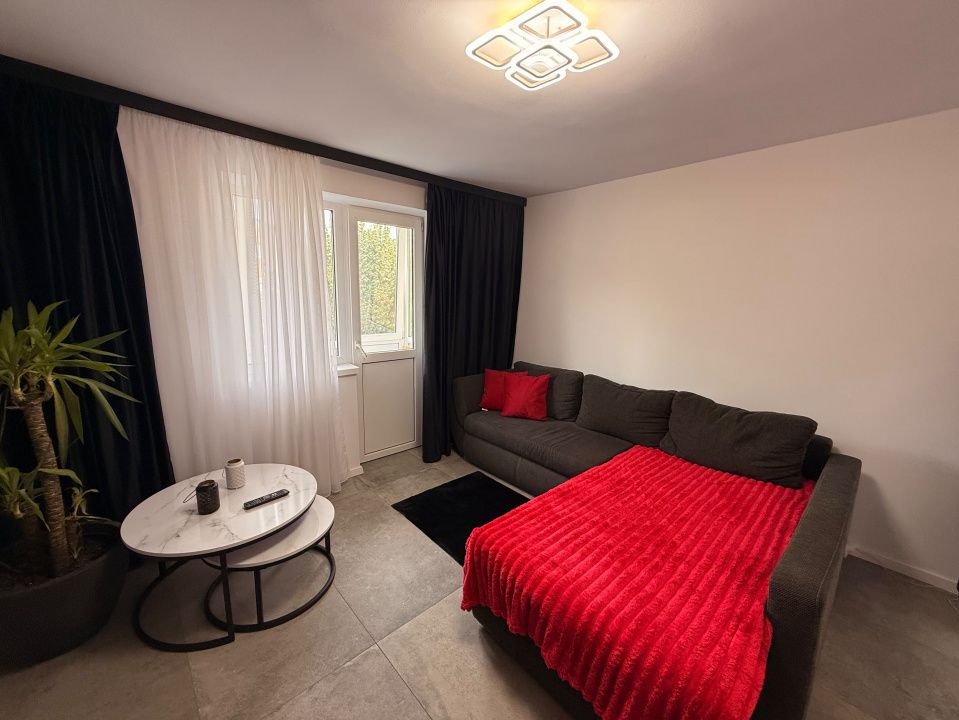 Apartament 2 camere I etaj 3, zona Bulevard I Mobilat  | Cetate | – fotografia 5 din 6