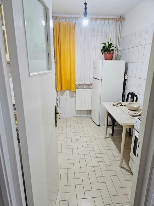 3 Camere | Craiovei – Zonă Centrală | Etaj 1 – fotografia 3 din 8