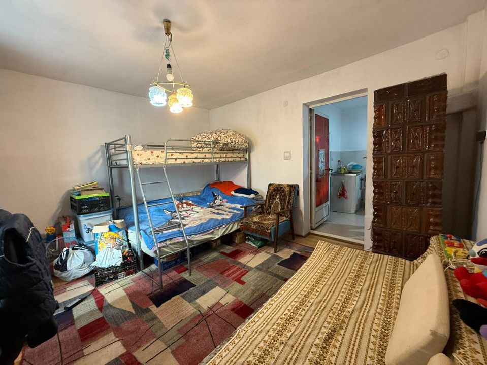 Casa cu 3 camere, 1200mp teren, 90mp suprafata utila-Mehala – fotografia 5 din 11