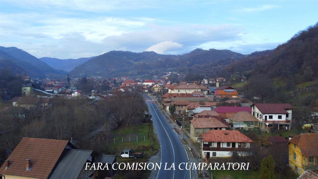 OLANESTI VILA CU TEREN GENEROS – fotografia 24 din 25