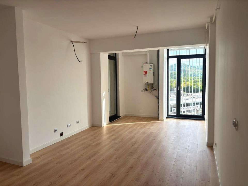 Apartament 2 camere, finisat, 49mp + balcon, bloc nou, zona BMW, Florești – fotografia 1 din 16