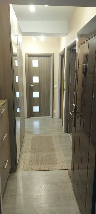 Apartament modern cu 3 camere, 2 balcoane și parcare privată, Turnișor, Sibiu – fotografia 8 din 10
