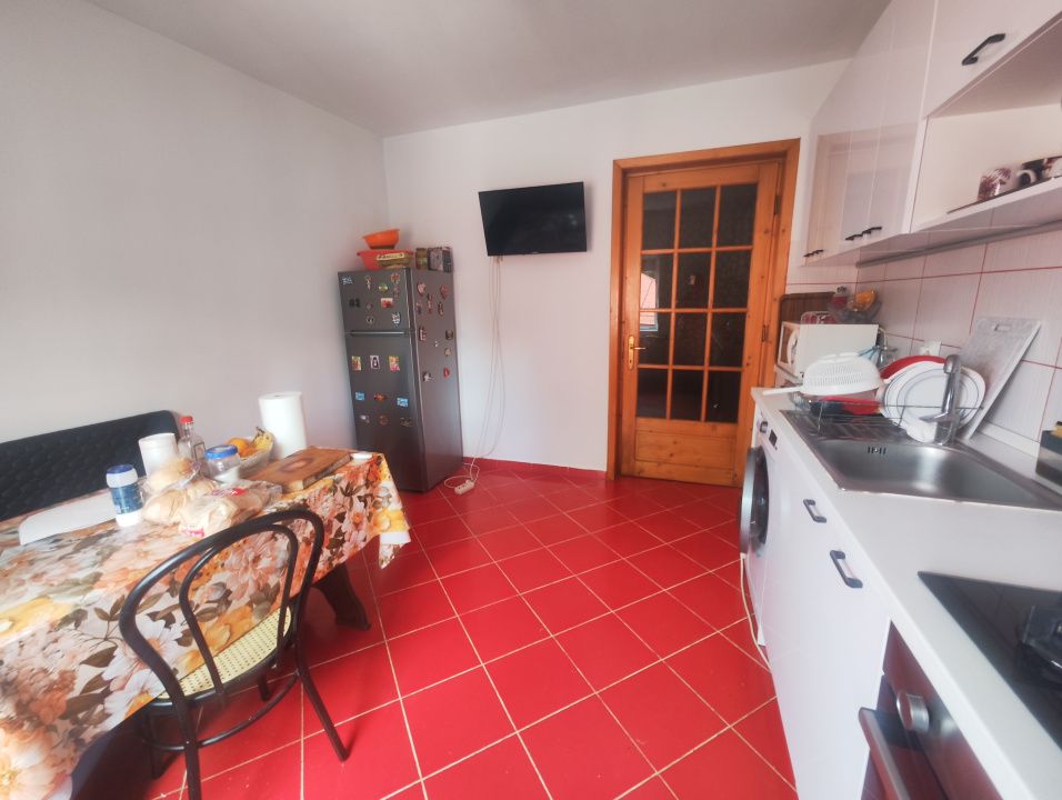 Casa 3 camere, teren 568 mp, Craiova, zona Ungureni – fotografia 7 din 13