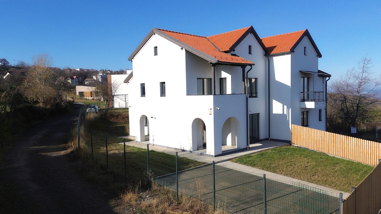 Duplex modern Feleacu cu vedere panoramica spre Cluj – fotografia 4 din 21