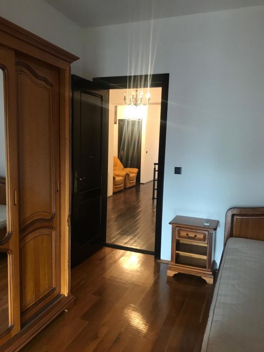 Casa D+P+E de inchiriat in Alba Iulia zona CETATE 350 mp si Teren 600 mp – fotografia 29 din 38