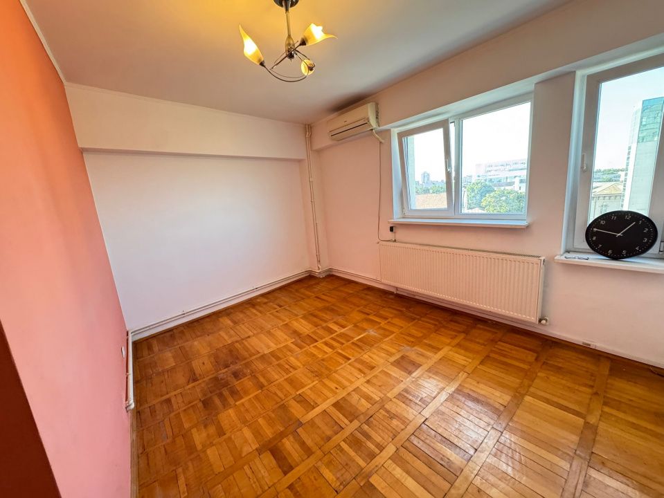 🏠 Apartament 3 Camere Tip Duplex – Ultracentral – Vedere La Mare – fotografia 16 din 17