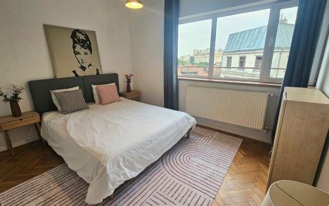 3 Camere de inchiriat | Cismigiu | Metrou | Centrala Propie