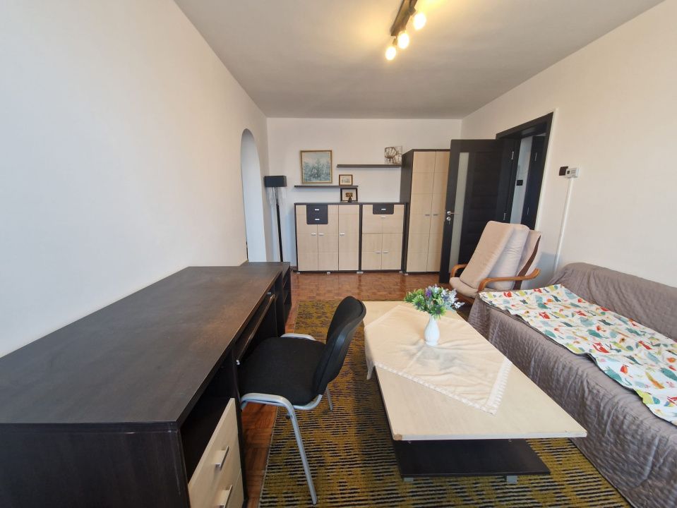 Semicentral, apartament 2 camere mobilat – fotografia 3 din 10