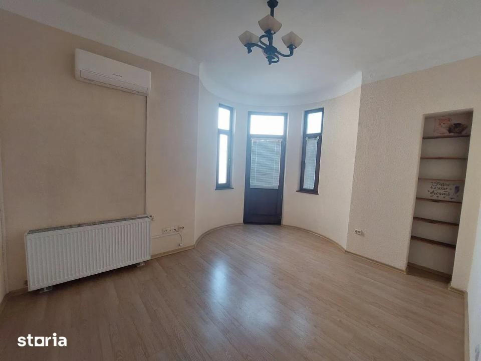 Vila de Inchiriat | Spatiu Birou | Foisorul de Foc | 16 Camere | 375mp – fotografia 6 din 20