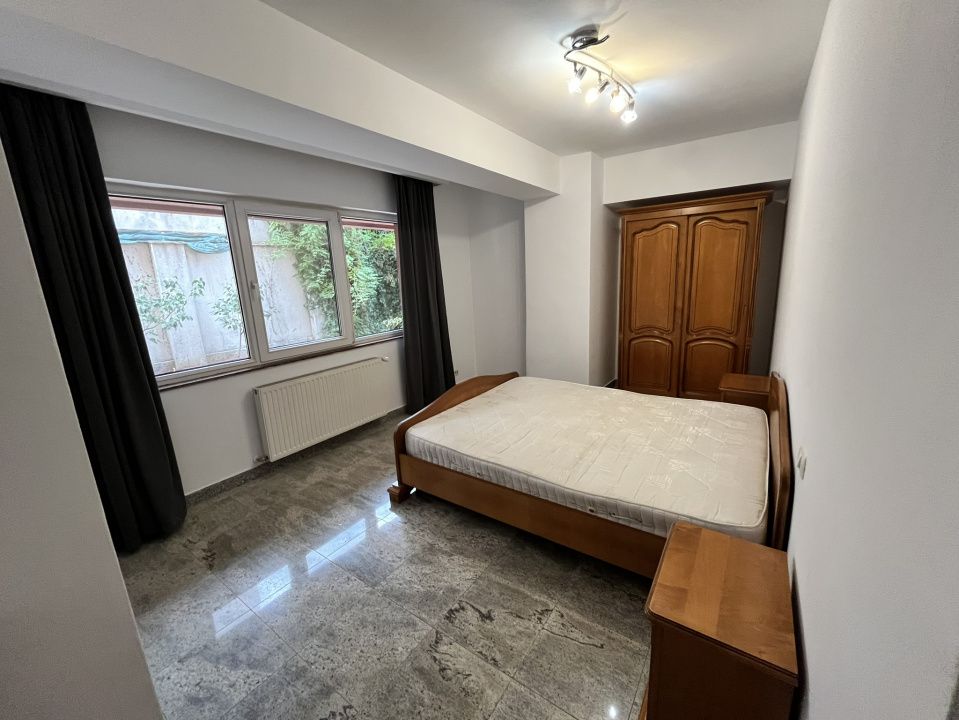 Apartament cu 5 camere de inchiriat - zona Aviatorilor – fotografia 9 din 19