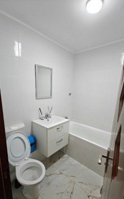 2 Camere | Crangasi | Proximitate Metrou | Renovat  | Aer conditionat – fotografia 7 din 8