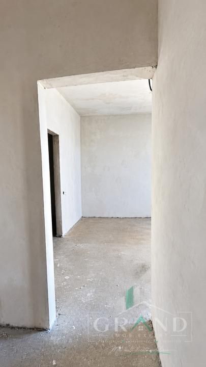 Oportunitate ! Apartament 4 Camere | Semifinisat | Logie 10 MP | Floresti – fotografia 10 din 27