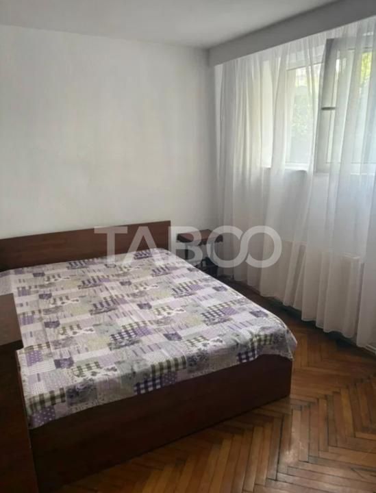Apartament cu 4 camere de vanzare in Marasti bloc izolat zona FSEGA – fotografia 4 din 8