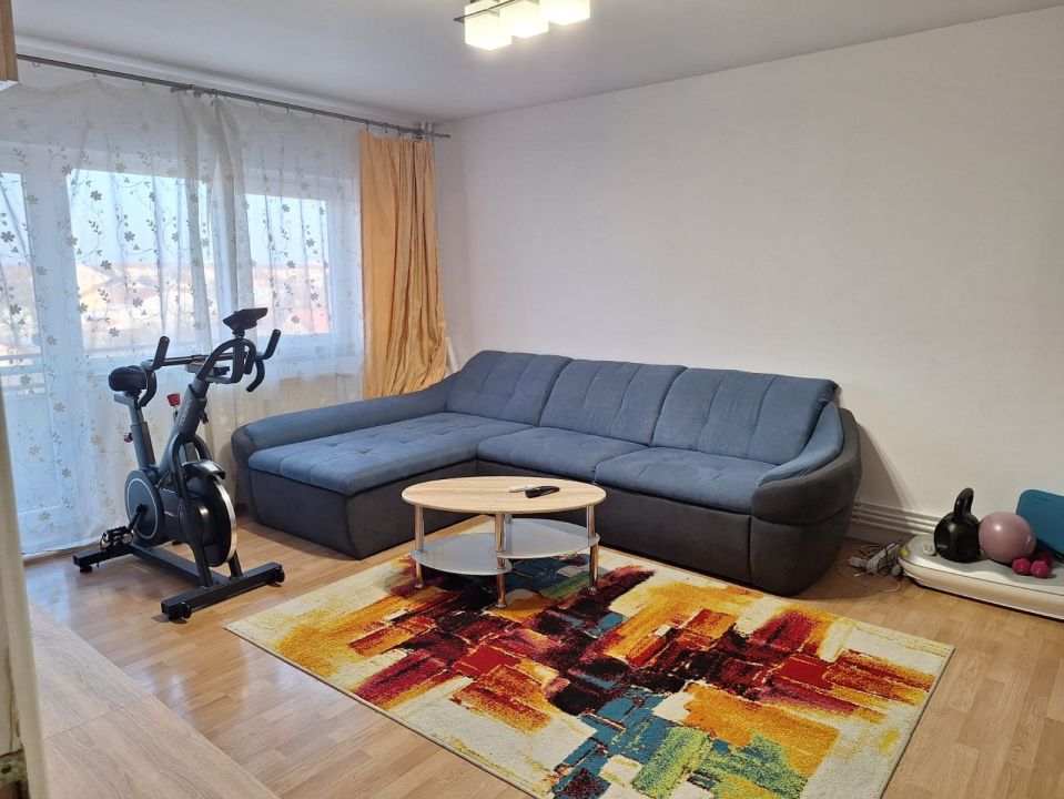 Apartament 4 camere, decomandat, 90 mp utili + 2 balcoane - Iulius Mall – fotografia 2 din 10