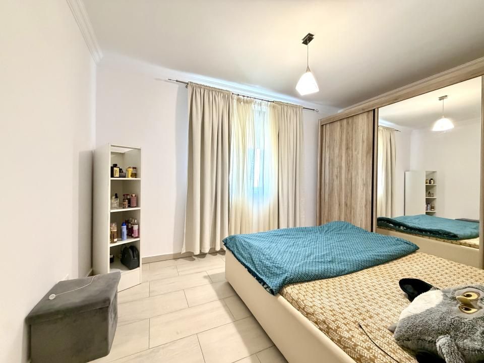 Apartament modern 3 camere, 60 mp utili, mobilat - Dumbravita – fotografia 2 din 9