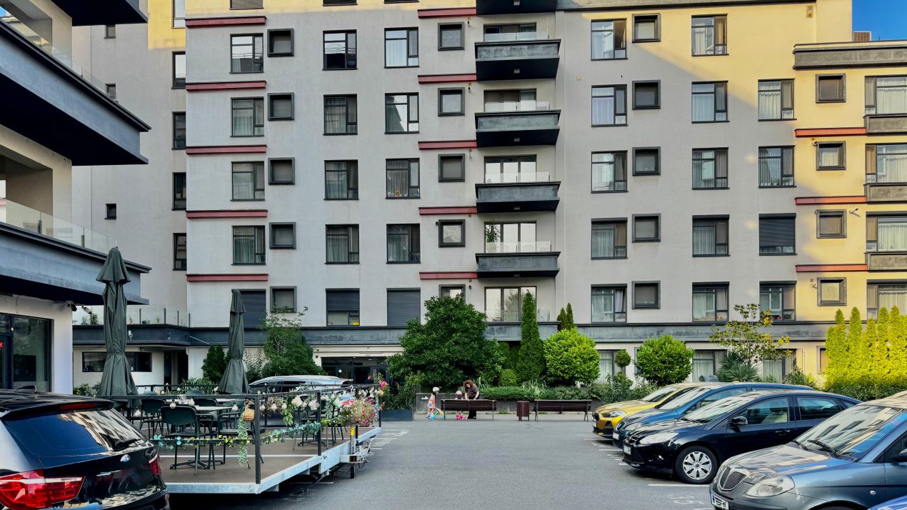 Spatii comerciale | 40 mp -51 mp | Laguna Residence – fotografia 7 din 9