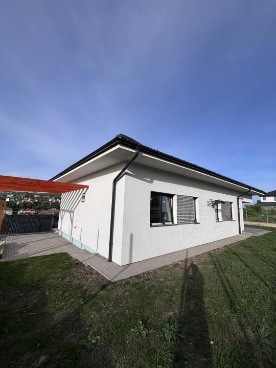 Casă individuală, P+Pod, panouri fotovoltaice, teren 500mp | Chinteni – fotografia 6 din 9