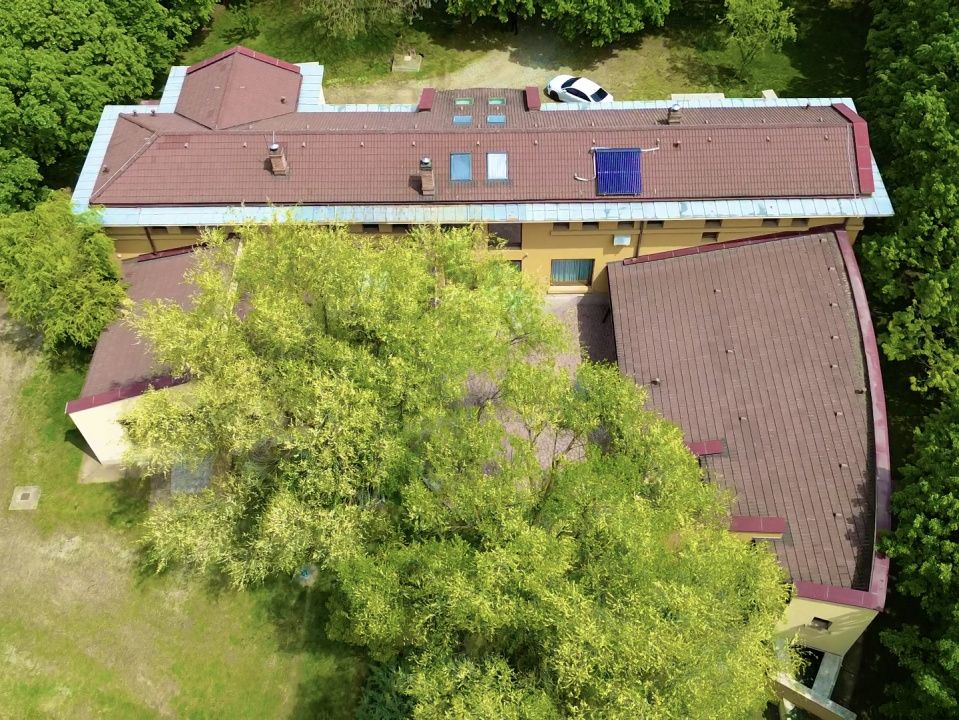 Vila pe domeniu de 8.000 mp | proiect de clinica medicală – fotografia 3 din 40