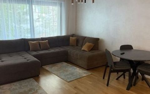 3 Camere de inchiriat | Pipera | Metrou | Centrala proprie | Parcare inclusa
