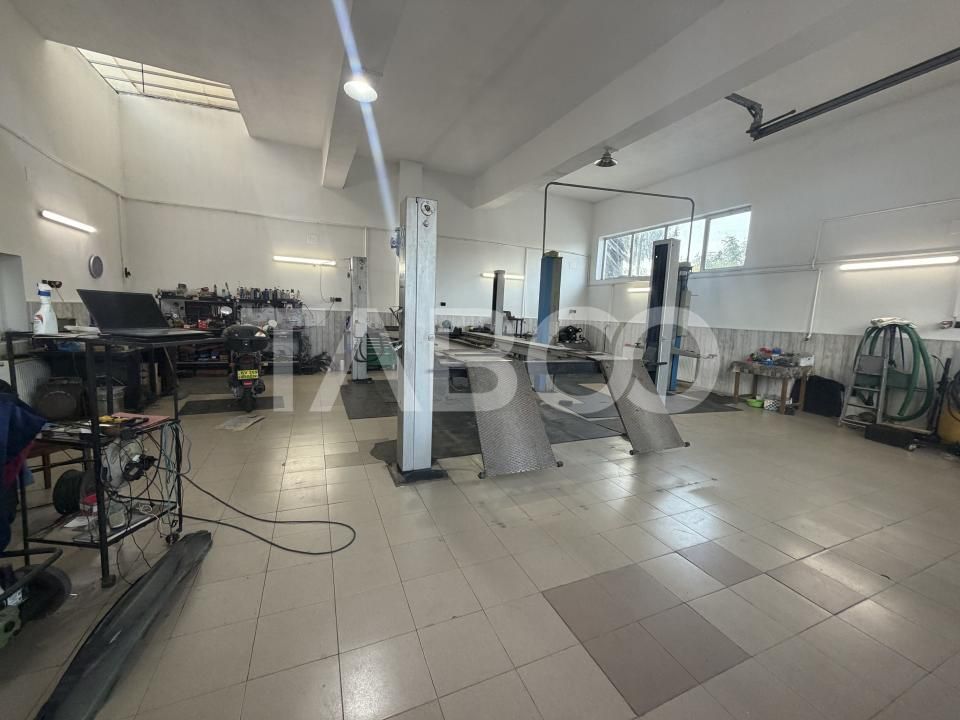 Afacere la cheie cu service auto complet utilat si vopsitorie – fotografia 2 din 5