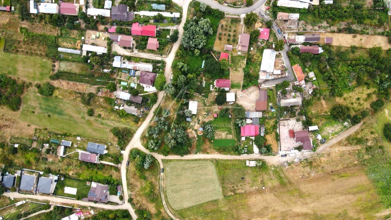 Teren intravilan la Teghes – pozitionare excelenta langa padure – fotografia 13 din 24