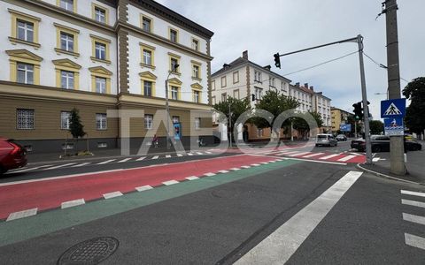 Spatiu comercial de inchiriat cu 4 camere 85 mpu Central Sibiu