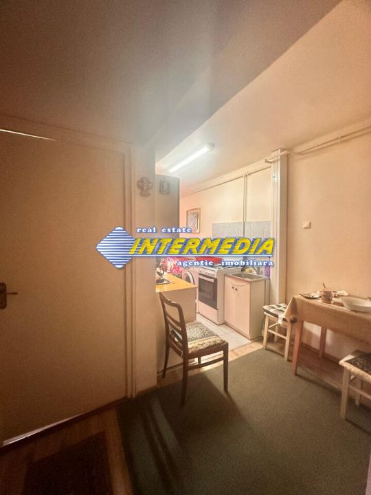 Garsoniera decomandata 32 mp de vanzare etaj 1 Cetate – fotografia 8 din 9