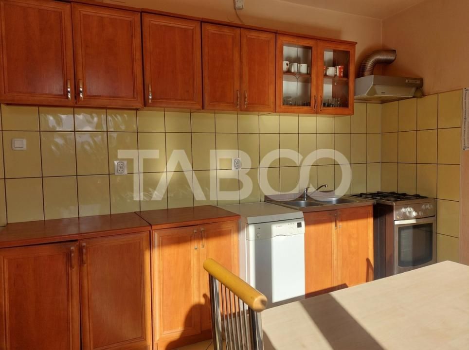 Casa 200 mpu 4 camere curte si gradina zona linistita Talmaciu – fotografia 7 din 27