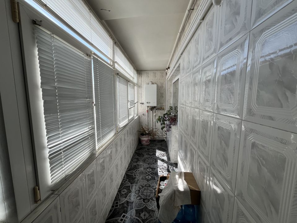 Fasleza nord, str Unirii, apartament cu 4 camere, decomandat, et 3/4! – fotografia 8 din 11