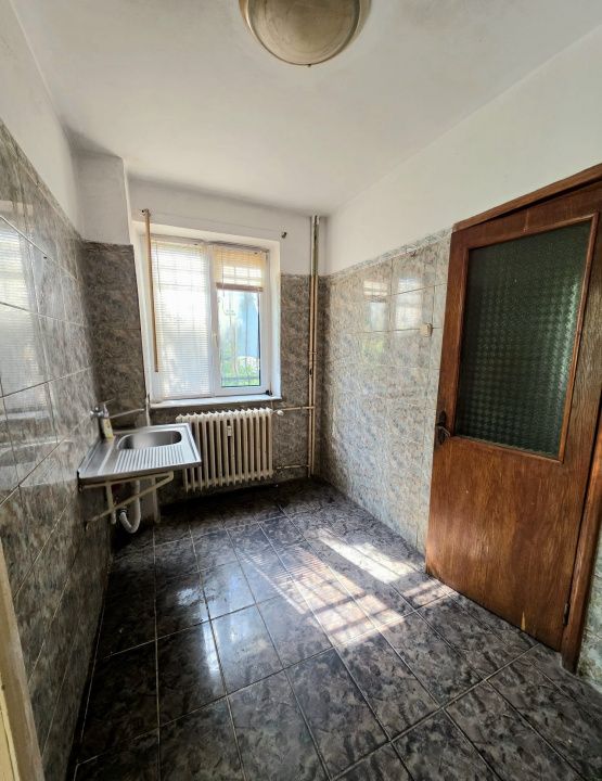 Apartament 3 camere zona Parc Tabacarie – fotografia 8 din 13