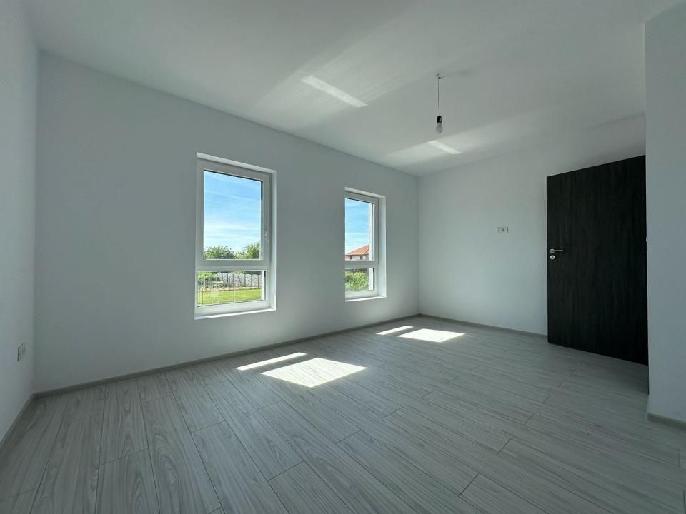 Duplex | Parter + Etaj | Toate utilitatile | Curte generoasa | Sacalaz – fotografia 11 din 19