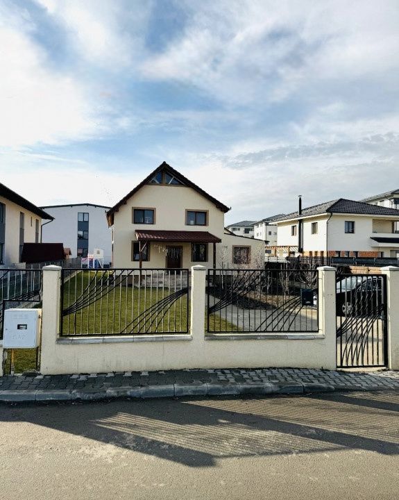 Casă individuală mobilată, 200 mp utili și teren 750 mp | Apahida – fotografia 1 din 10