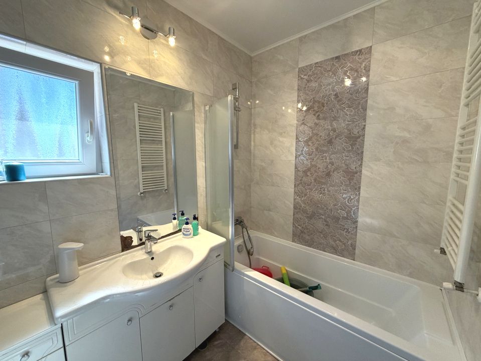 APARTAMENT 3 CAMERE | BLOC NOU | CENTRU | 2 BĂI | BALCON | BOXA | PARCARE | – fotografia 15 din 16