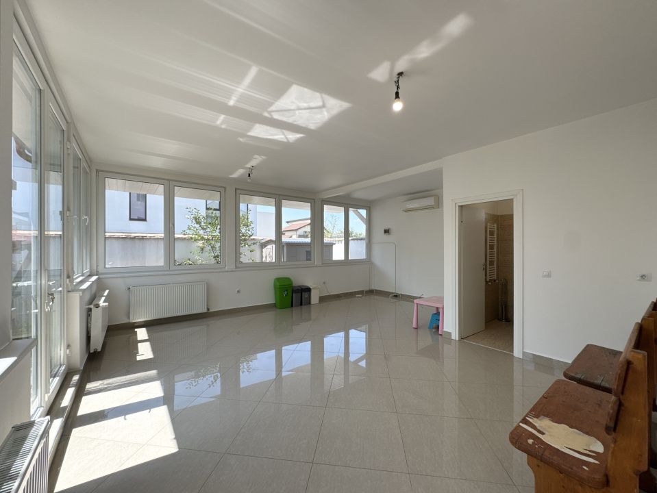 Vila individuala versatila de inchiriat in Otopeni-Odai, 8 camere, 5 bai – fotografia 9 din 19