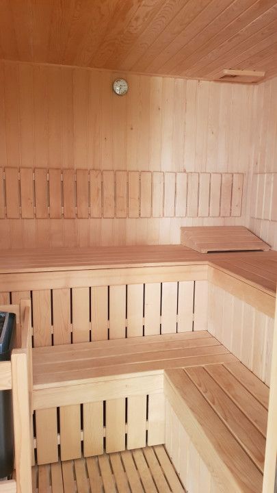 Casa frumoasa cu garaj si curte proprie in Buna Ziua – fotografia 12 din 18