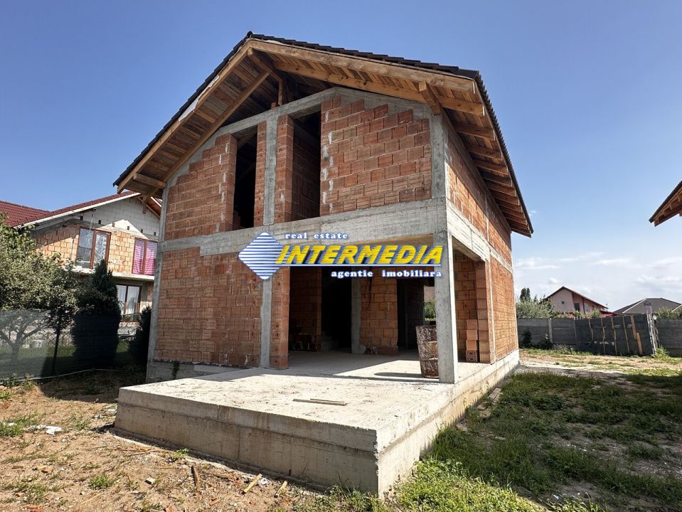 Vanzare Casa Individuala P+M la Rosu cu 345 mp teren si utilitati in Alba Iulia – fotografia 6 din 17